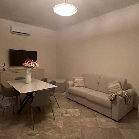 Welcome Riviera - Ruentes 87, Splendido Vista Mare Con Giardino Interamente Ristrutturato Nel 2025 Апартаменти *